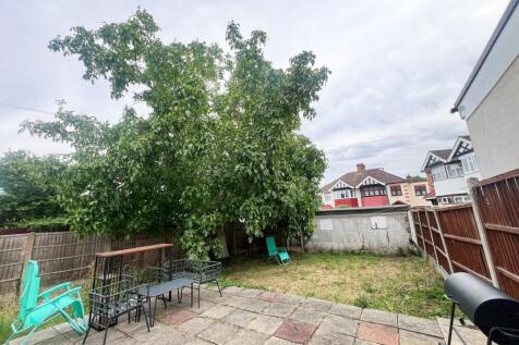 Eaton Rise E11