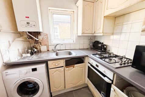 Frith Road E11
