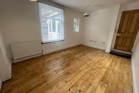 Wallwood Rd E11