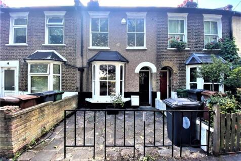 Harrow Rd E11