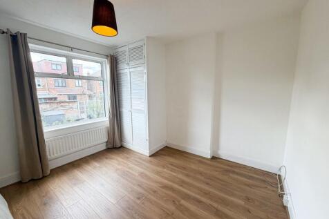 Pentire Rd E17