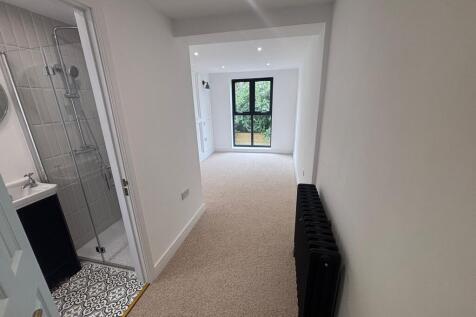 Aubrey Rd E17