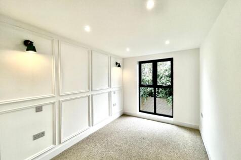 Aubrey Rd E17