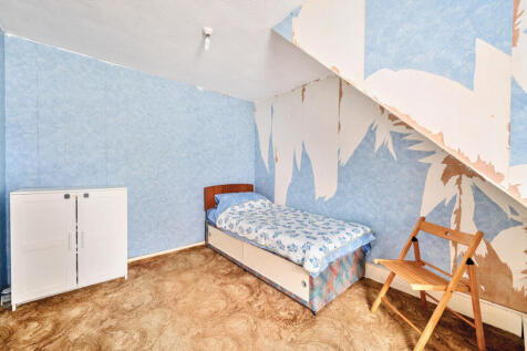 1306093-7-6846ca5...