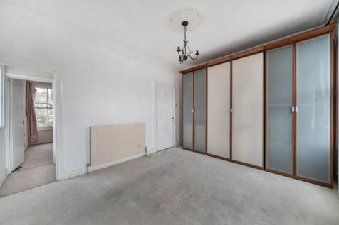 1373334-27-6900d1...