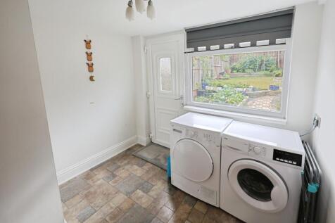 pbox-utility_room-312205.JPG