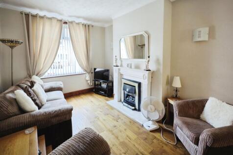 pbox-living_room-312560.JPG