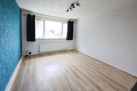 pbox-bedroom-315790.JPG