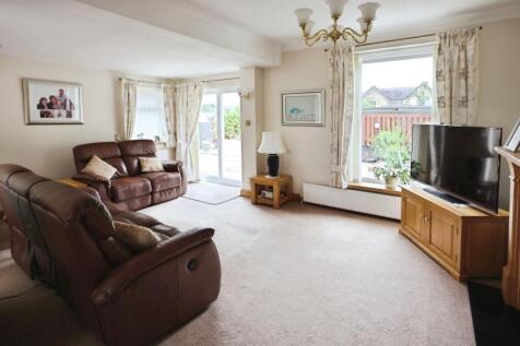 pbox-living_room-316527.JPG