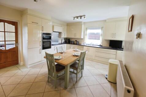 pbox-kitchen-316527.JPG