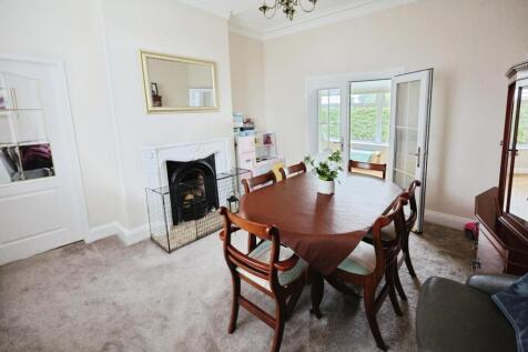 pbox-dining_room-316566.jpg