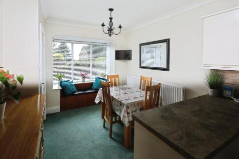pbox-dining_room-318898.JPG