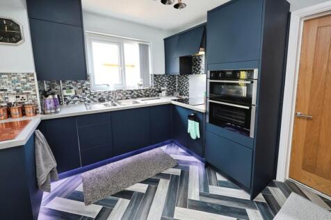 pbox-kitchen-319393.JPG