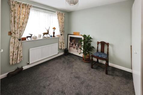 pbox-living_room-319393.JPG