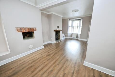pbox-living_room-319405.JPG