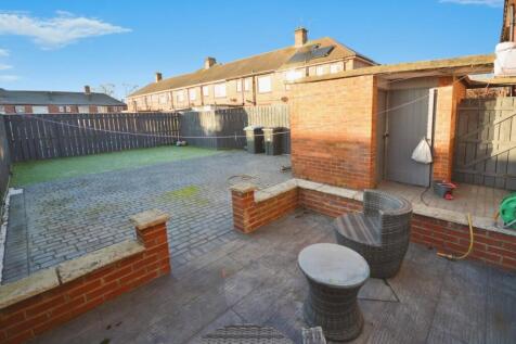 fac17240-Garden.JPG