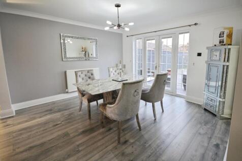 pbox-dining_room-327818.JPG