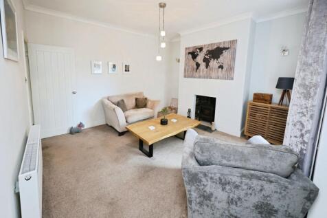 pbox-living_room-320430.JPG