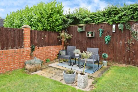 pbox-garden-325348.JPG