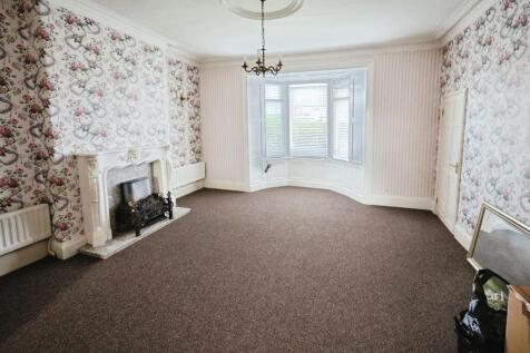 pbox-living_room-330061.JPG