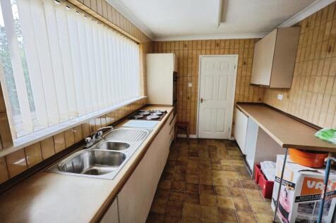 pbox-kitchen-330061.JPG