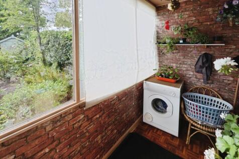 pbox-utility_room-330061.JPG