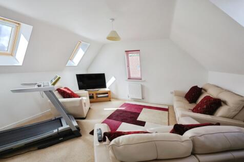 pbox-living_room-333422.JPG