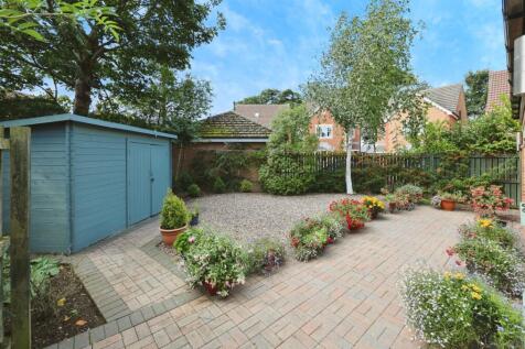 pbox-garden-333422.JPG