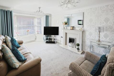 pbox-living_room-333088.JPG