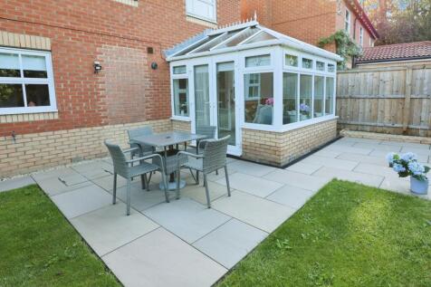 pbox-garden-333088.JPG