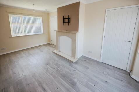 pbox-living_room-338021.JPG