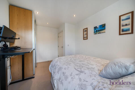 e7d26884-9472-49a...