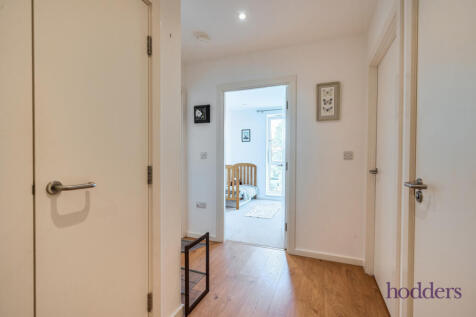 dc11a5a9-69f7-4b0...