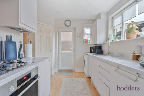 b0e93ef0-21fc-41c...