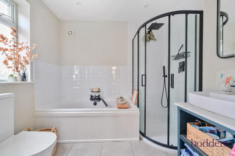 0b83824f-ae36-4df...