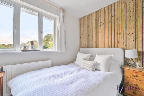 6c75d1fb-96c7-4b7...