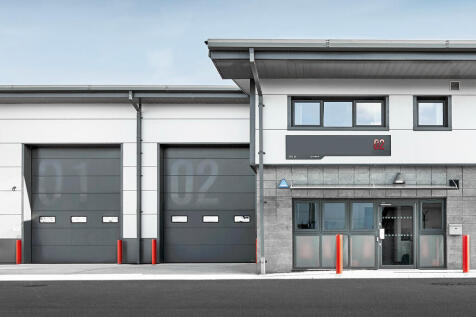 Identical Frontage