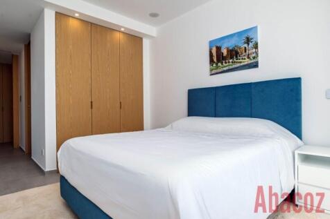 Guest Bedroom 1