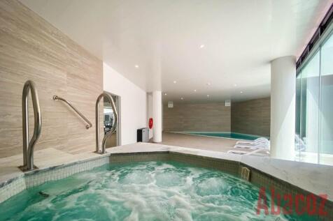 Jacuzzi