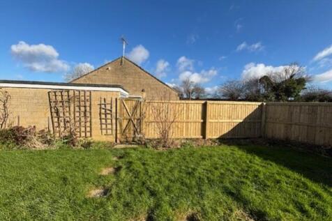 5 Larksfield garden