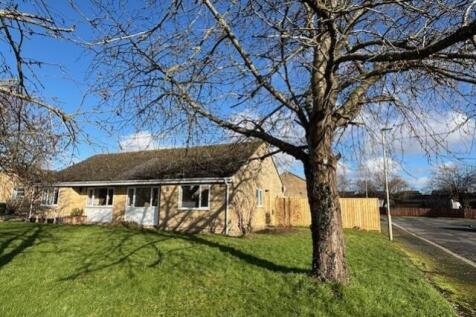 5 Larksfield front 4