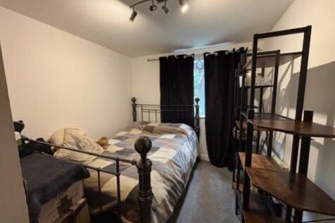 Main bedroom