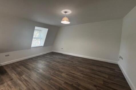 Flat 5 living room