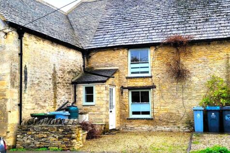 72 Station Road front