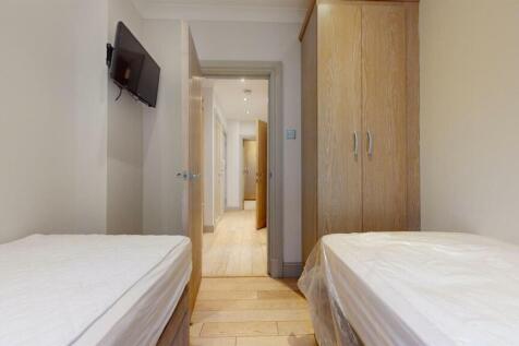 29RCbedroom2.2.jpg