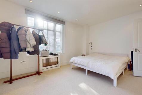 20PCBedroom1.jpg