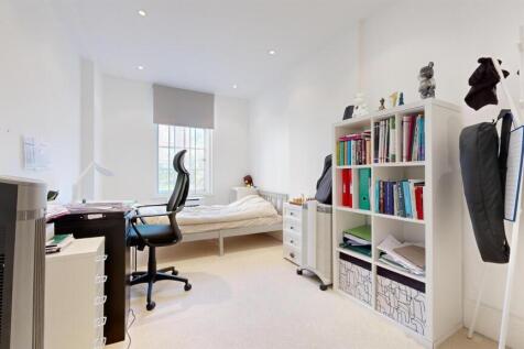 20PCbedroom3.jpg