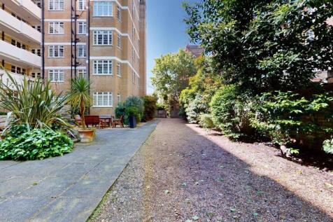 33Redcliffe Closegarden3.jpg