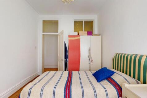 65SMMbedroom2.2.jpg