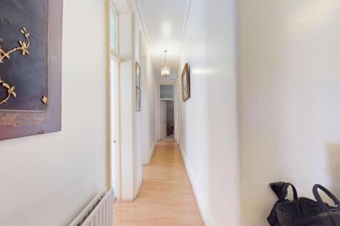65SMMhallway.jpg